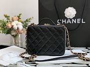 Chanel Vanity Case Sheepskin With Gold AS2900  14.5x18.5x7.5cm - 4