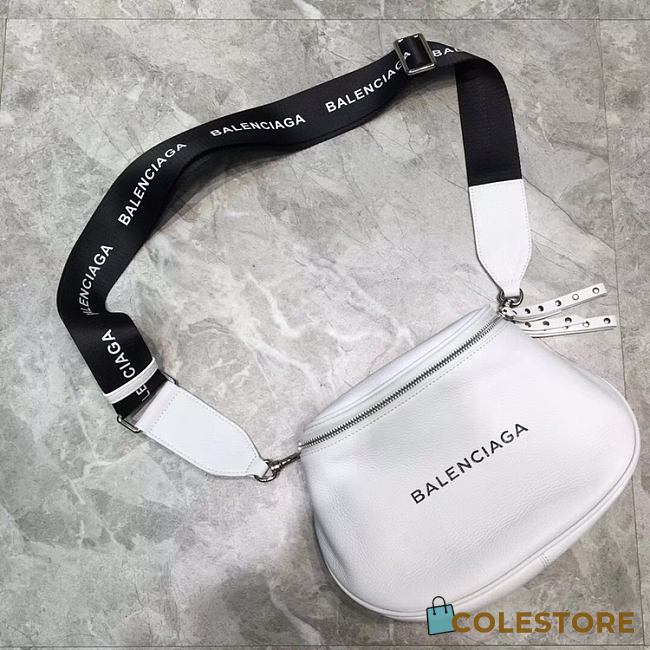 Colestore Balenciaga Shoulder Bag In White  - 1