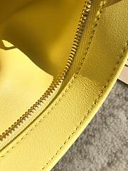 Bottega Veneta Twist Clutch In Yellow 607964 - 4