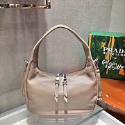 Prada Hobo Leather Bag 1BC132 Size 26x21x9.5cm - 2