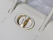 Dior Honoré Handbag In White M8012 - 4