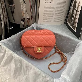 Chanel 22S Heart Bag AS2061 Size 20×17×6.5cm