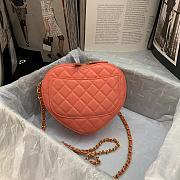 Chanel 22S Heart Bag AS2061 Size 20×17×6.5cm - 5