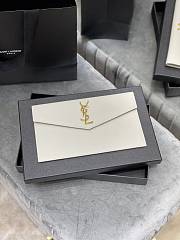 YSL Monogram Clutch 565739 Size 27×16×2cm - 1