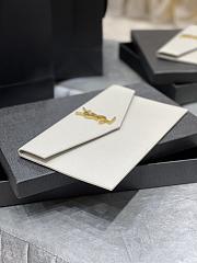 YSL Monogram Clutch 565739 Size 27×16×2cm - 3