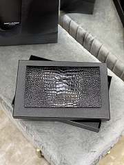 YSL Monogram Clutch In Cro Leather 565739 Size 27×16×2cm - 3
