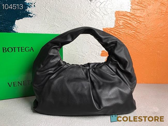 Bottega Veneta The Shoulder Bag 61052 Size 40x18x35cm - 1