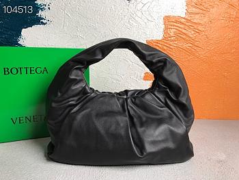 Bottega Veneta The Shoulder Bag 61052 Size 40x18x35cm