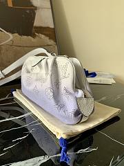 Louis Vuitton Scarla In Purple M80093 - 3
