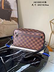 Louis Vuitton Damier Ebene Clutch N41663  - 1