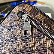 Louis Vuitton Damier Ebene Clutch N41663  - 5