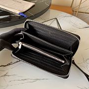 Louis Vuitton Lockme Zippy Wallet Leather M62622  - 5