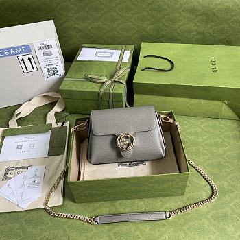 Gucci Logo Shoulder Bag 607720 Size 22x15x7cm