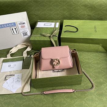 Gucci Logo Shoulder Bag In Pink 607720 