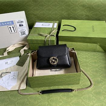 Gucci Logo Shoulder Bag In Black 607720 Size 22x15x7cm