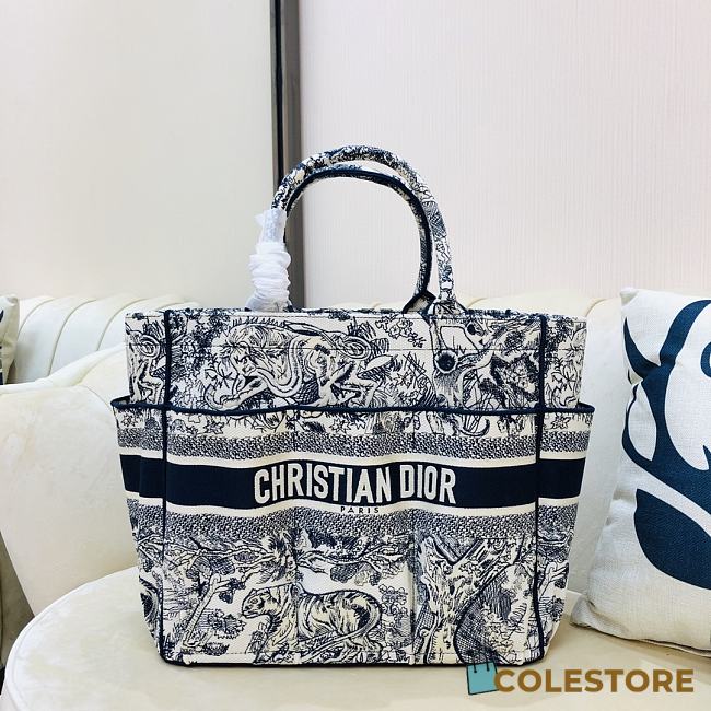 Dior Beach Tote Bag |001 9028 Size 42x30x17cm - 1