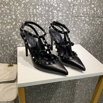 Valentino Rockstud High Heel