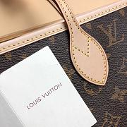 Louis Vuitton Neverfull MM Monogram Empreinte Leather InLight Pink M41562  - 3