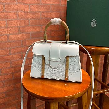 Goyard Saigon Structure Mini Bag Size 20x15x7.5cm
