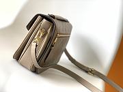 Louis Vuitton Pochette Metis In Beige M44018 Size 25cm - 6