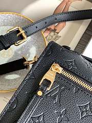 Louis Vuitton Pochette Metis Monogram In Black Empreinte Leather 25cm - 2