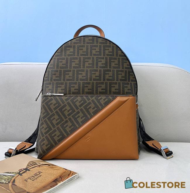 Fendi Backpack 8366 Size 31x15x35cm - 1