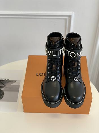 Louis Vuitton Territore Flap Ranger