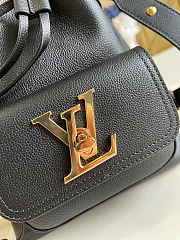 Louis Vuitton Bucket Bag In Black - 6