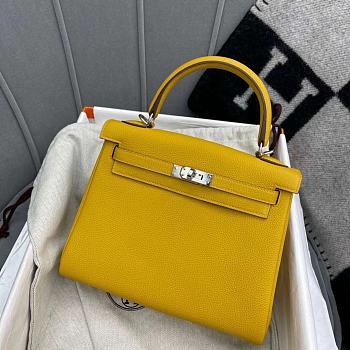 Hermes Kelly Bag In Yellow 