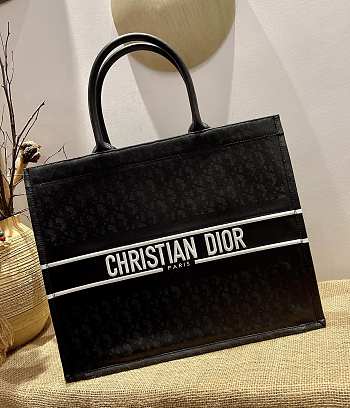 Dior Book Tote Black Calfskin M1286 Size 41cm