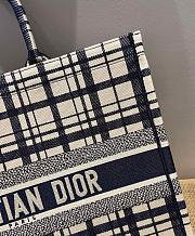 Dior Book Tote Cannage Embroidery Black&White M1286 Size 41.5x32x5cm. - 5