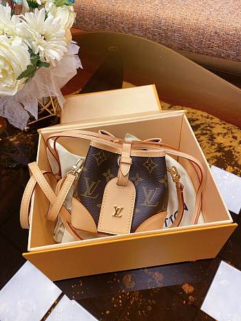 Louis Vuitton Noe Bucket Bag M57099 