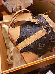 Louis Vuitton Noe Bucket Bag M57099  - 5