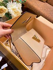 Louis Vuitton Twist In Beige M50280  - 2