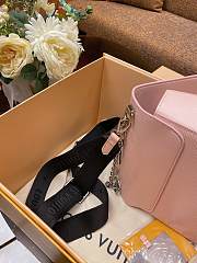 Louis Vuitton Twist Pink Epi Leather M50280  - 5