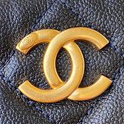 Chanel Shoulder Bag In Black Calfskin Leather AS2857 Size 16x12x6cm - 2