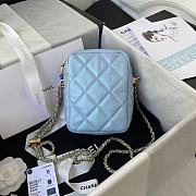 Chanel Shoulder Bag In Blue Calfskin Leather AS2857 Size 16x12x6cm - 5