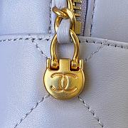 Chanel Shoulder Bag In Light Purple Lambskin Leather AS2857  - 5