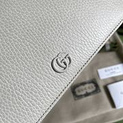 Gucci GG Marmont Leather Mini Chain In White 497985  - 3