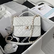 Chanel Reissue 21k In White AS2892  - 1