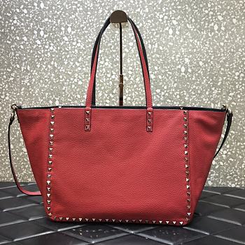 Valentino Garavani Rockstud Tote Bag In Red