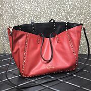 Valentino Garavani Rockstud Tote Bag In Red - 5