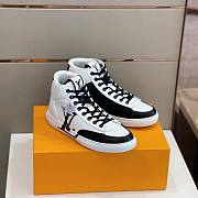 Louis Vuitton Trainer Sneaker - 5
