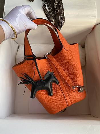 Hermes Picotin 18 Bag In Orange
