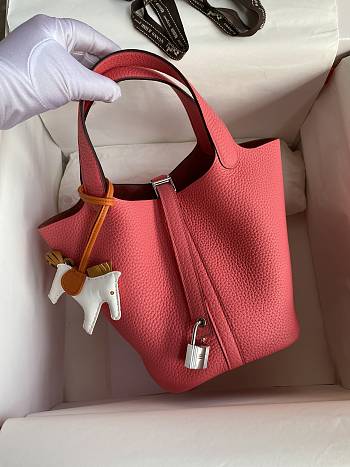 Hermes Picotin 18 Bag In Pink