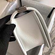 Chanel Boy Flap Bag White Chervon Calfskin 67086 Size 25cm - 4