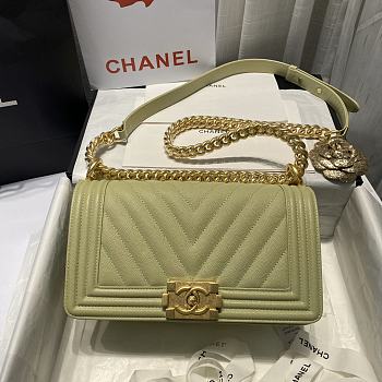 Chanel Boy Bag Khaki Chevron Calfskin Leather 67086 Size 25cm