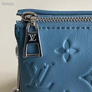 Louis Vuitton Coussin BB Bag In Blue M57791  - 4