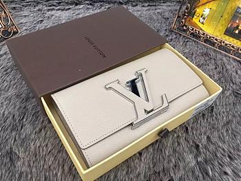 Louis Vuitton Black Wallet In Creme 61738 