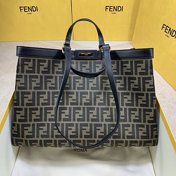 Fendi Peekaboo x Tote Hand Bag Black Size 41X29X14cm